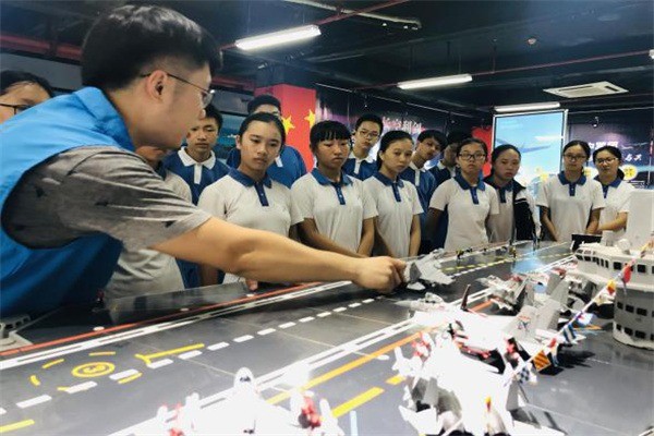 預(yù)言家教育