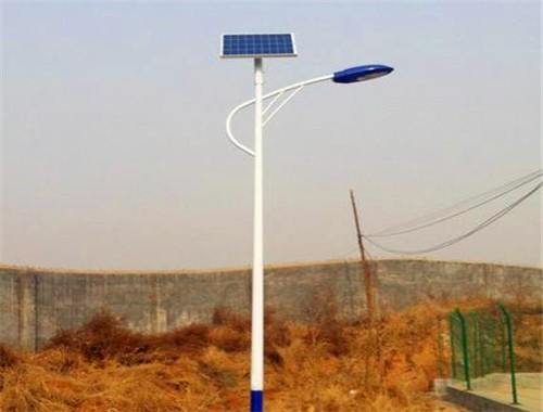 屹遠(yuǎn)太陽能路燈