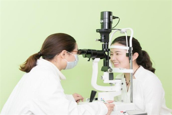 東盛堂近視恢復(fù)