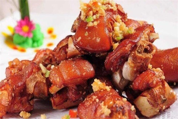 萬(wàn)美人烤豬蹄