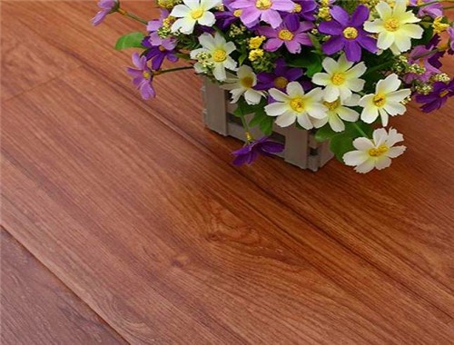 圣普麗斯木地板