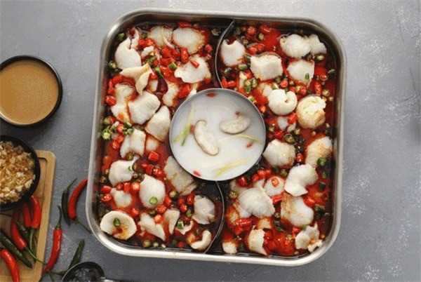 新辣道梭邊魚火鍋