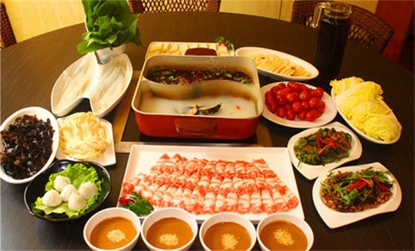 新辣道梭邊魚火鍋