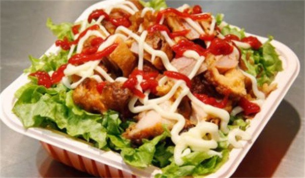 炊事班脆皮雞烤肉飯