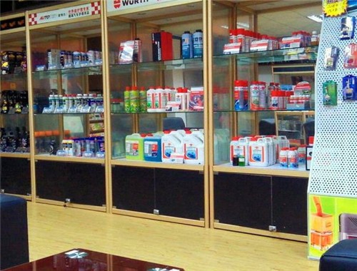 寶潔龍汽車美容