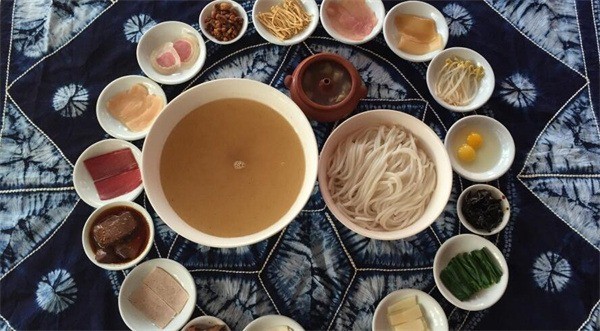 香飄飄過橋米線