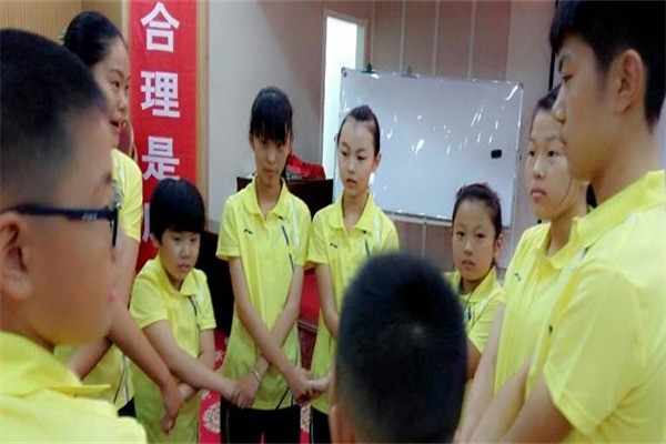 金芒果國(guó)際少兒英語