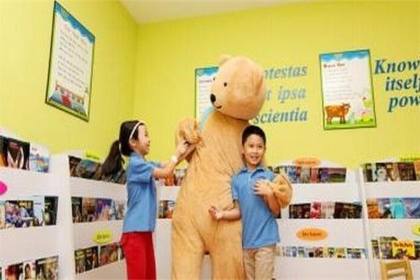 金芒果國(guó)際少兒英語