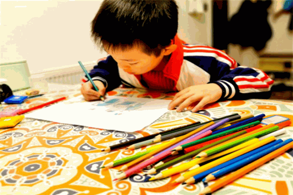 小小畫(huà)家手工坊