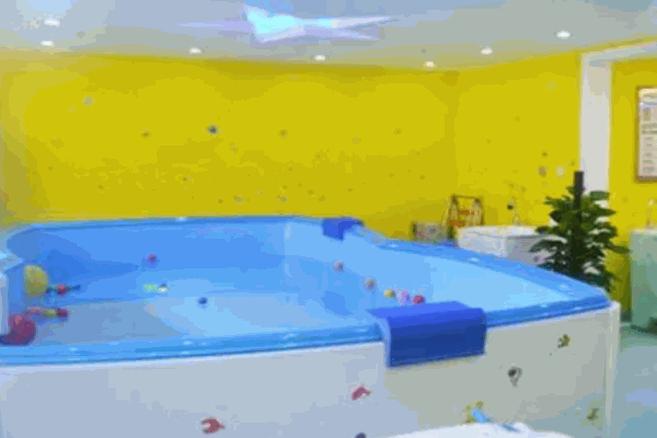 小船長嬰兒游泳館