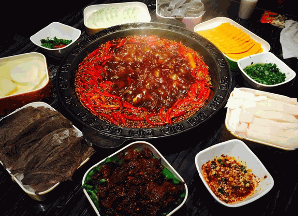 紅小廚火鍋