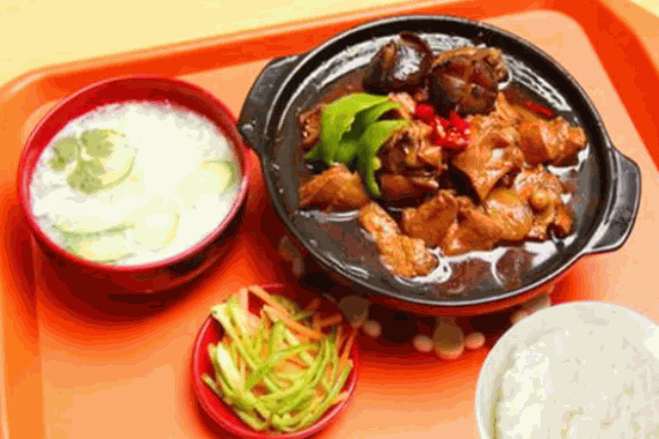 潤(rùn)天祥黃燜雞米飯