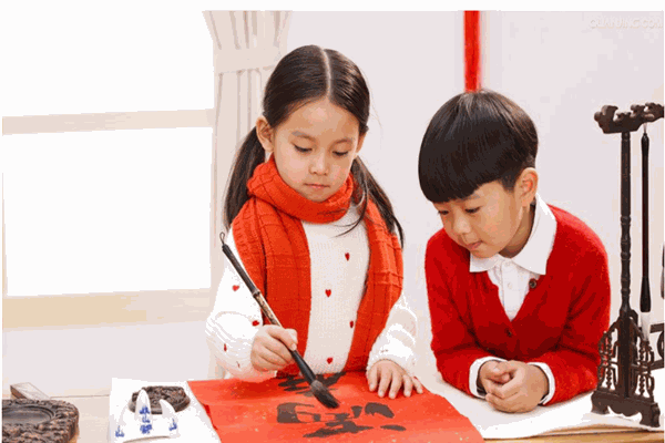 有時(shí)來畫少兒美術(shù)