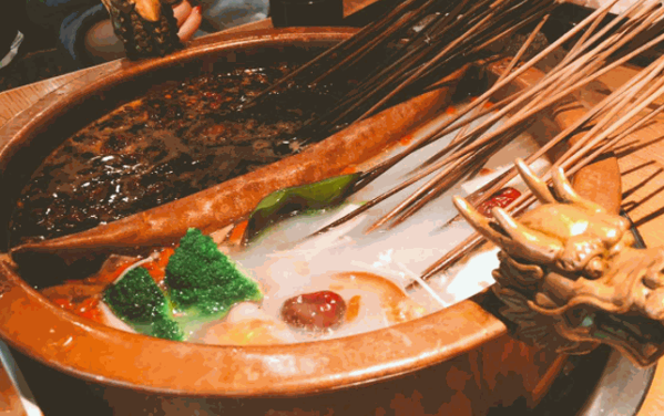 川雲(yún)山串串老火鍋