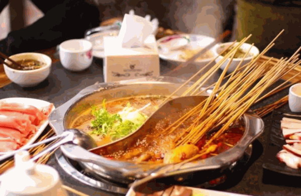 川雲(yún)山串串老火鍋