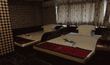 碧塔海養(yǎng)生會(huì)館