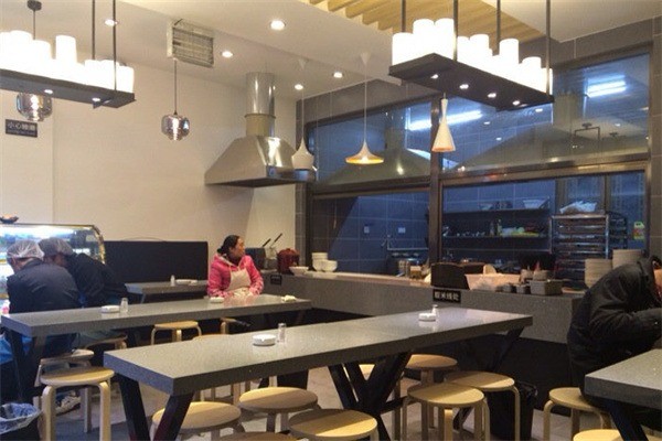 品潤私房小鍋米線