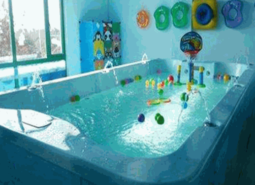 童話雨嬰幼兒游泳館