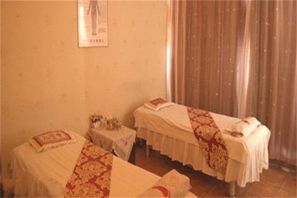 得一正脊養(yǎng)生館