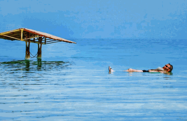 死海漂浮養(yǎng)生館