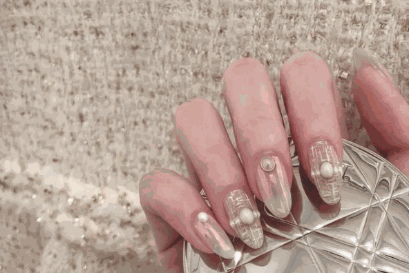 新經(jīng)典美甲