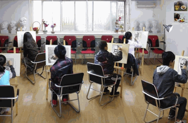 央美雅樂(lè)美術(shù)教育