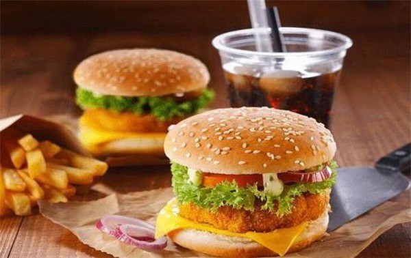 華樂士炸雞漢堡