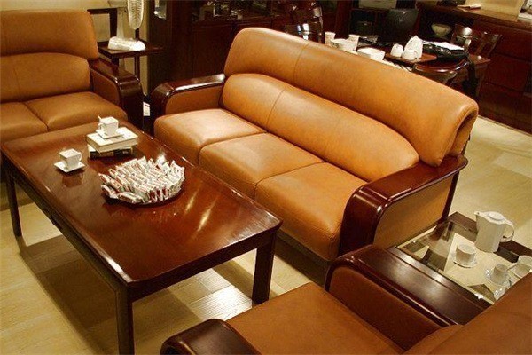 嘉泰皮具護(hù)理