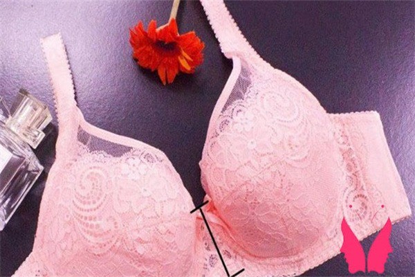 香閨蜜語內(nèi)衣