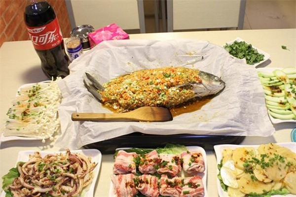 小三峽紙上烤魚