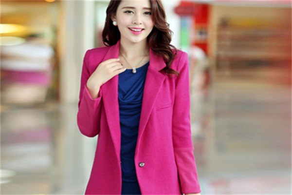 風(fēng)尚9元服飾