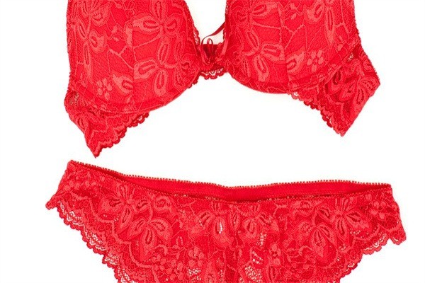 嘉德利亞內(nèi)衣