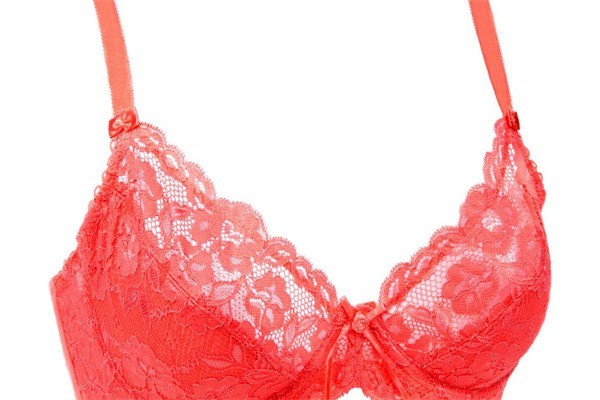 嘉德利亞內(nèi)衣