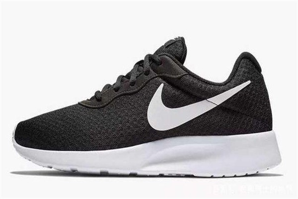 耐克運(yùn)動(dòng)鞋