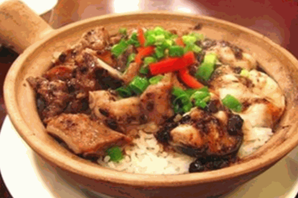 煲百味煲仔飯