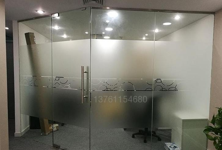 百強(qiáng)玻璃貼膜