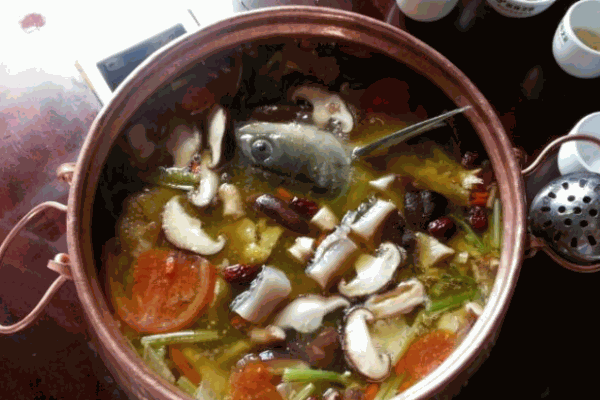 銅鍋魚(yú)火鍋