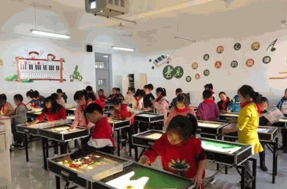 沃趣國(guó)際美術(shù)教育