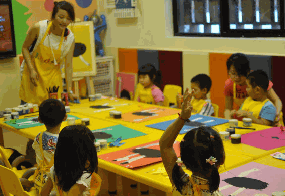 東方娃娃創(chuàng)意美術(shù)