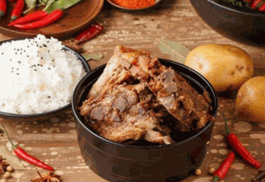 米集合醬香大骨飯