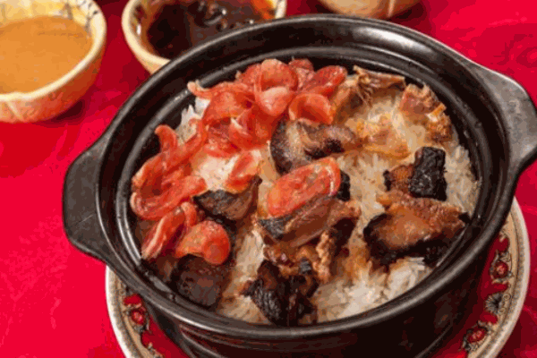 粵香腸粉煲仔飯