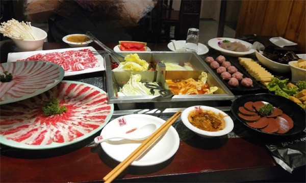 蜀來(lái)悅火鍋