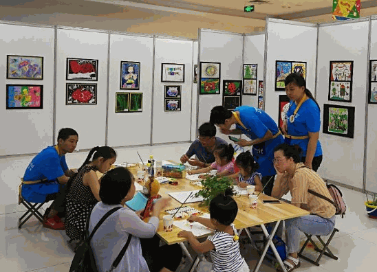 繪智少兒美術(shù)學(xué)習(xí)中心