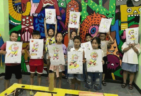 繪智少兒美術(shù)學(xué)習(xí)中心