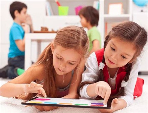 巨人外思少兒英語(yǔ)