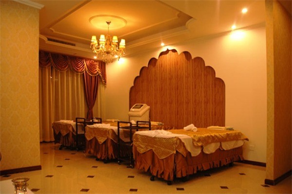 纖璐經(jīng)典色彩感知SPA館