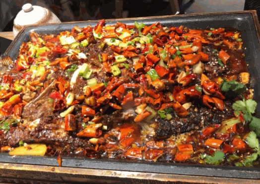 魚之味烤全魚麻辣香鍋