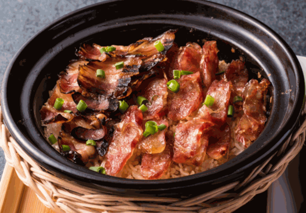 飯跑跑特色煲仔飯