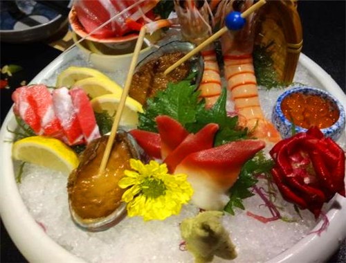 藍(lán)西國(guó)際料理