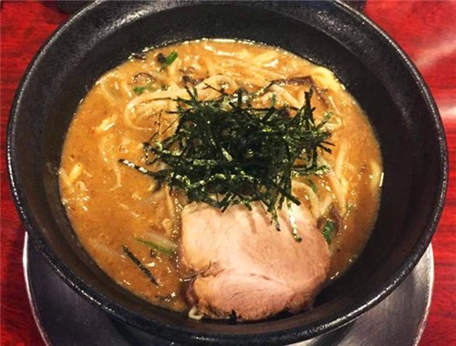 風(fēng)風(fēng)拉面